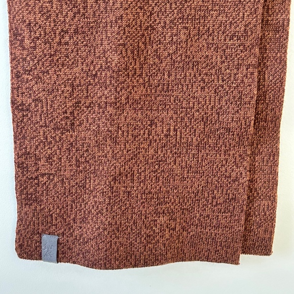 Arc’teryx Diplomat Merino Wool Scarf - Picture 9 of 14